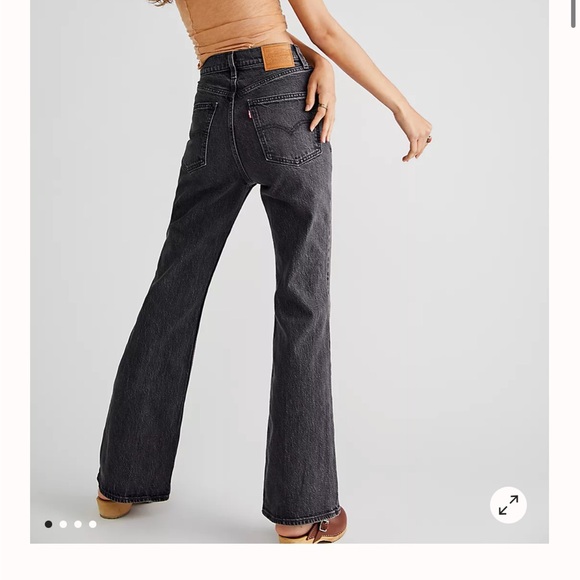 Levi’s High Waisted 70’s High Flare Size 25 Waist 32 Length - Picture 3 of 9